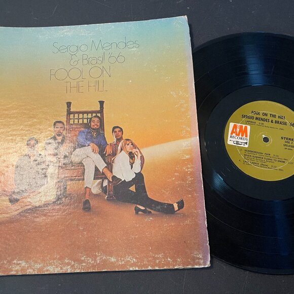 SERGIO MENDES & BRASIL '66 - FOOL ON THE HILL Lp Album A&M Records (146) - Picture 1 of 3